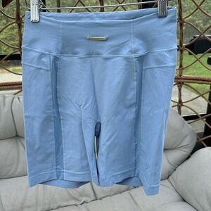 Gym shark x Whitney Simmons gym shorts size medium